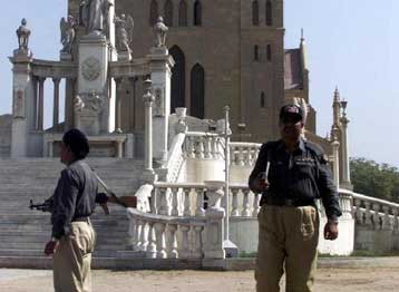 Ένας Αμερικανός ιερέας ίσως ήταν ο στόχος της επίθεσης στην εκκλησία του Πακιστάν