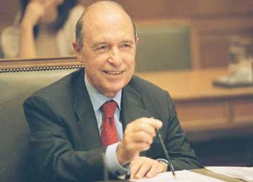 Oι Ολυμπιακοί Αγώνες του 2004 αποτελούν πρώτη προτεραιότητα, δήλωσε εκ νέου ο Σημίτης