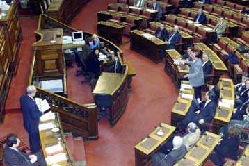 Συζήτηση στη Βουλή για τον ΟΣΕ και το σιδηροδρομικό δίκτυο ζητούν βουλευτές της ΝΔ