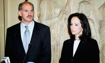 Η ένταξη της Κύπρου στην ΕΕ στο επίκεντρο της συνάντησης Παπανδρέου-Διαμαντοπούλου