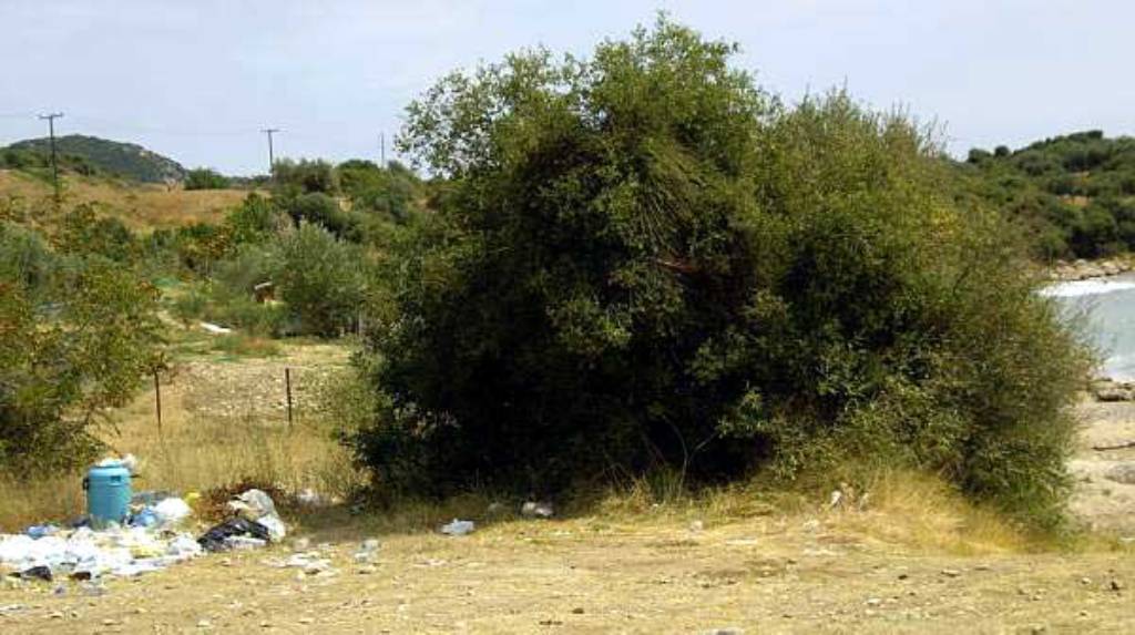 Οι άνθρωποι που ρυπαίνουν τη φύση