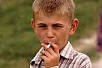 Προϊόντα διακοπής του καπνίσματος  και στους έφηβους χορηγεί η Βρετανία