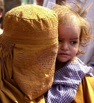 Οι Έλληνες Γιατροί Χωρίς Σύνορα πλάι στους Αφγανούς πρόσφυγες