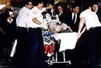 Οι φορητοί απινιδωτές στα αεροδρόμια σώζουν ζωές