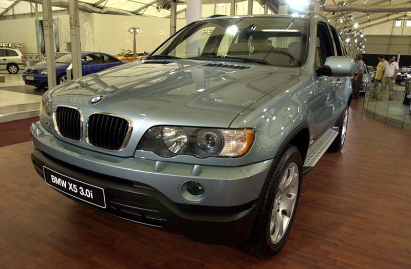 Η Magna International θα αναλάβει την παραγωγή του BMW X3