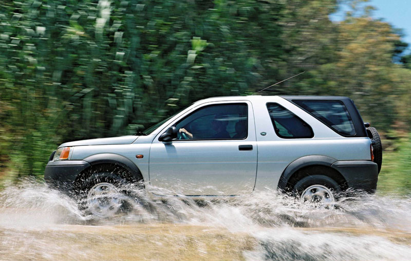 H Land Rover ανακαλεί τα Freelander – 1.500 έως 1.800 τα ύποπτα αυτοκίνητα στην Ελλάδα