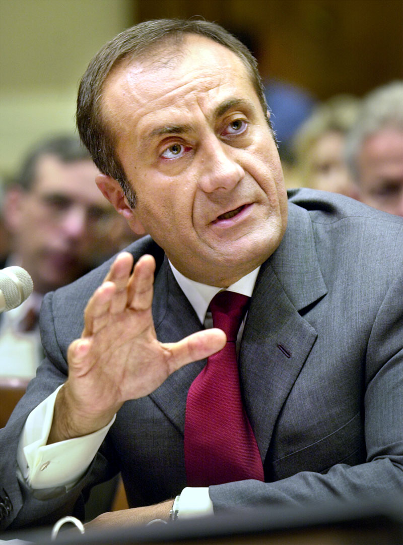 Προβλήματα για τον Jaques Nasser στη Ford