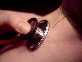 Το άγχος των γονιών επηρεάζει την εκδήλωση άσθματος στα παιδιά τους