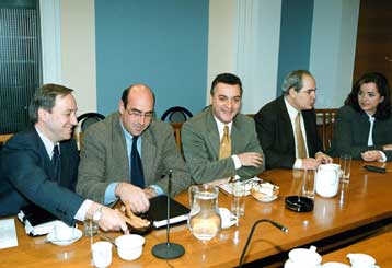 Επισκέψεις σε νομούς που αντιμετωπίζουν προβλήματα ξεκινούν βουλευτές της ΝΔ