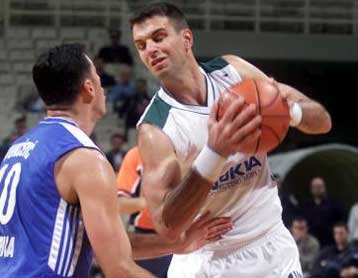 Αήττητος ο Παναθηναϊκός μετά την 4η αγωνιστική – Διασυρμός του Περιστερίου