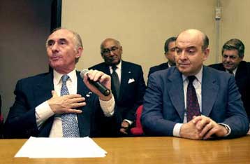 Παύση πληρωμών για 95 δισ. δολάρια κήρυξε η Αργεντινή