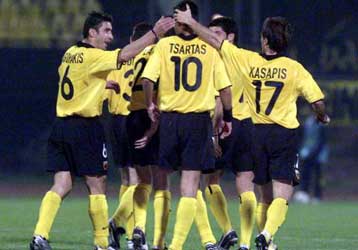 Χαμογέλασε η τύχη στην ΑΕΚ, γύρισε την πλάτη στον ΠΑΟΚ