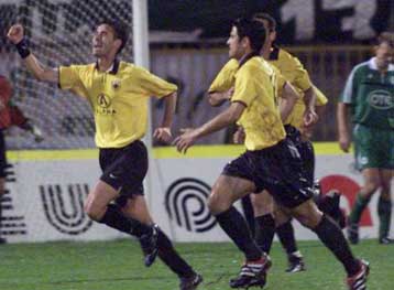 Χόρεψε στη βροχή η ΑΕΚ, 2-0 νίκησε τον Παναθηναϊκό