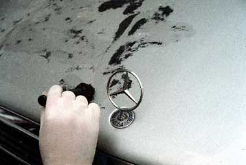 Στον κλοιό της ΕΛ.ΑΣ. τέσσερις τρομοκρατικές οργανώσεις, σύμφωνα με το Έθνος