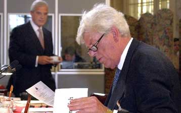 Στο 2,4% υποχώρησε ο πληθωρισμός στην ευρωζώνη τον Οκτώβριο