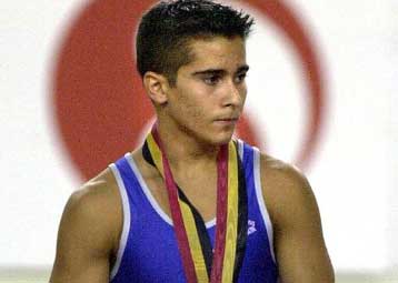 Επέστρεψε στην Αθήνα το «χρυσό παιδί» της γυμναστικής