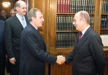 Ο Πρόεδρος της Δημοκρατίας υποδέχτηκε τον ΥΠΕΞ της Τουρκίας