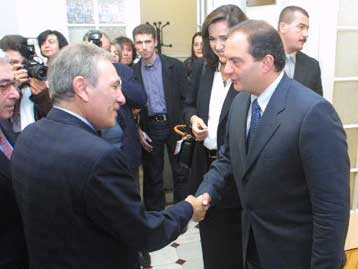 Με τον Κώστα Καραμανλή συναντήθηκε ο Ισμαήλ Τζεμ