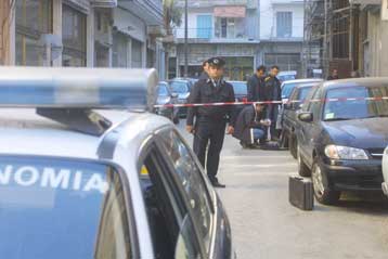 Συνελήφθη ο συνταξιούχος που τραυμάτισε τέσσερα άτομα στη Νέα Χαλκηδόνα