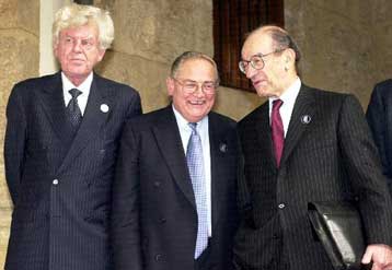 Κατά 0,50% μείωσε τα επιτόκια η Τράπεζα της Αγγλίας