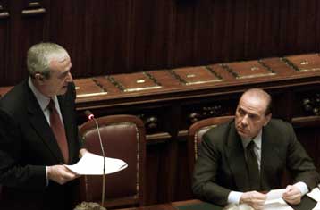 Οι μισοί Ιταλοί δεν θέλουν συμμετοχή της χώρας τους στον πόλεμο κατά του Αφγανιστάν