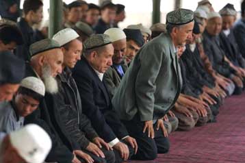 Αυστηρότερους όρους στις άδειες εισόδου υιοθετούν οι ΗΠΑ για τους μουσουλμάνους