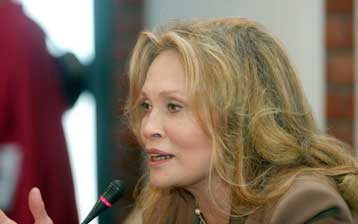 Συνέντευξη Τύπου στο πλαίσιο του Φεστιβάλ Θεσσαλονίκης έδωσε η Φέι Ντάναγουεϊ