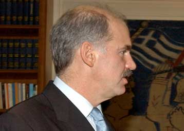 Επαφές Παπανδρέου στη Νέα Υόρκη για την κατάσταση στο Αφγανιστάν