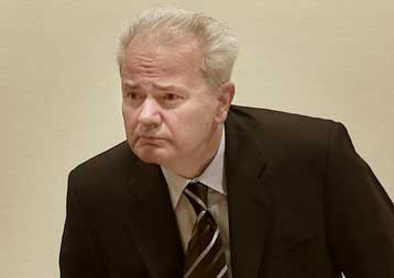 Το ICTY διευρύνει και πάλι το κατηγορητήριο εναντίον του Σλόμπονταν Μιλόσεβιτς