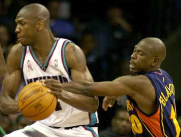 Μία ακόμη νίκη για τους Warriors, αυτήν τη φορά επί των Memphis Grizzlies (86-79)