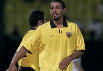 Προσφυγές και τραυματισμοί στην ΑΕΚ