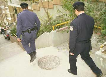 Απόδραση κρατουμένου από τα δικαστήρια της Ευελπίδων