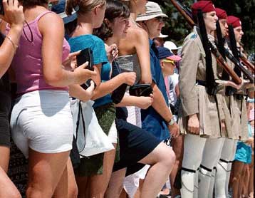 Περιορισμένες οι επιπτώσεις της 11ης Σεπτεμβρίου στον τουρισμό, λέει η Κομισιόν