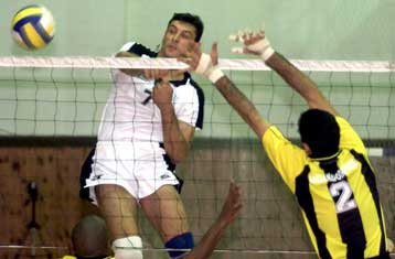 Περίπατος του ΠΑΟΚ, 3-0 σετ τον Αρη