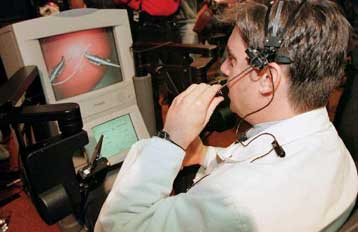 Έξυπνο νυστέρι «αισθάνεται» την υφή των ιστών