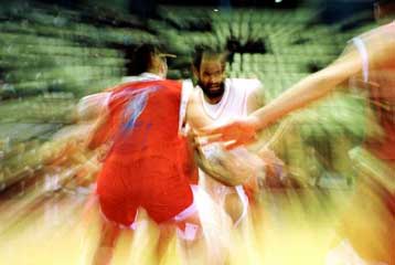 Δύο ήττες μία νίκη για τις ελληνικές ομάδες