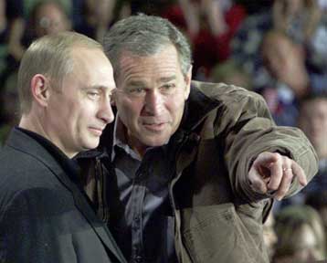 H NMD εξακολουθεί να μας διχάζει, διαπιστώνουν Μπους και Πούτιν