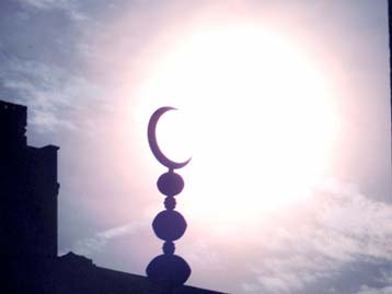 Αρχίζει την Παρασκευή το Ραμαζάνι στις περισσότερες αραβικές χώρες