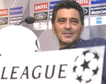 «Κλειδί» αποτελεί το ματς με την Πόρτο, δηλώνει ο Γ.Κυράστας