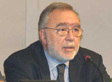 Ένας πρόεδρος, τρεις αντιπρόεδροι και νέες υπηρεσίες στη διοίκηση του Ολυμπιακού