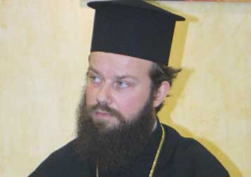 Βάπτισμα στα καθήκοντά του για τον νέο εκπρόσωπο του Χριστόδουλου