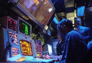 Στα νερά του Περσικού αγνοούνται δύο Αμερικανοί ναύτες μετά τη βύθιση τάνκερ