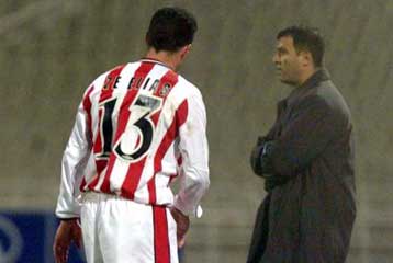 «Έπεσε» από την κορυφή ο Ολυμπιακός, 1-1 με την Ξάνθη