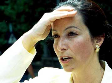 Διευκρινίσεις της Αννας Διαμαντοπούλου για την πολυσυζητημένη πρότασή της