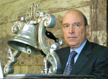 Τηρούμε το σύμφωνο για μία ισχυρή κοινωνία που ανακοινώθηκε στη ΔΕΘ, είπε ο Κ.Σημίτης