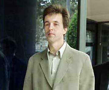 Ξανά στα δικαστήρια ο Ρώσος που «έσπασε» το eBook Reader