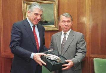 Η αμυντική συνεργασία στη συνάντηση Παπαντωνίου-Ντιμίτριεφ