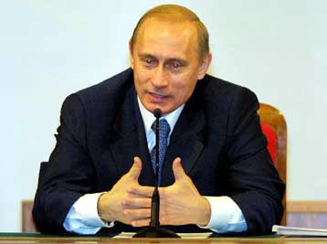 Κρίσιμες συνομιλίες Πούτιν – Ρόμπερτσον στη Μόσχα