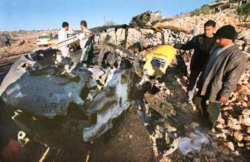 Ισραηλινά ελικόπτερα έπληξαν με πυραύλους παλαιστινιακές θέσεις στη Λωρίδα της Γάζας
