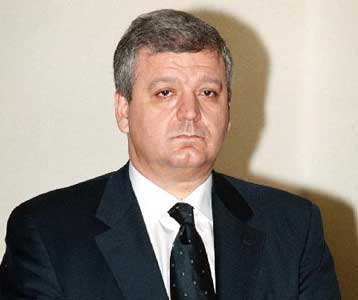 Πανικό διακρίνει το ΠΑΣΟΚ στην «οξύτητα που δημιουργεί η ΝΔ για τον εκλογικό νόμο»